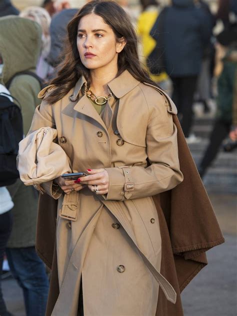 burberry trench coat too small